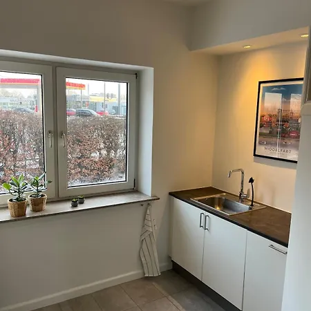 Hyggelig Taet Pa Centrum Og Letbanestop Апартаменты *